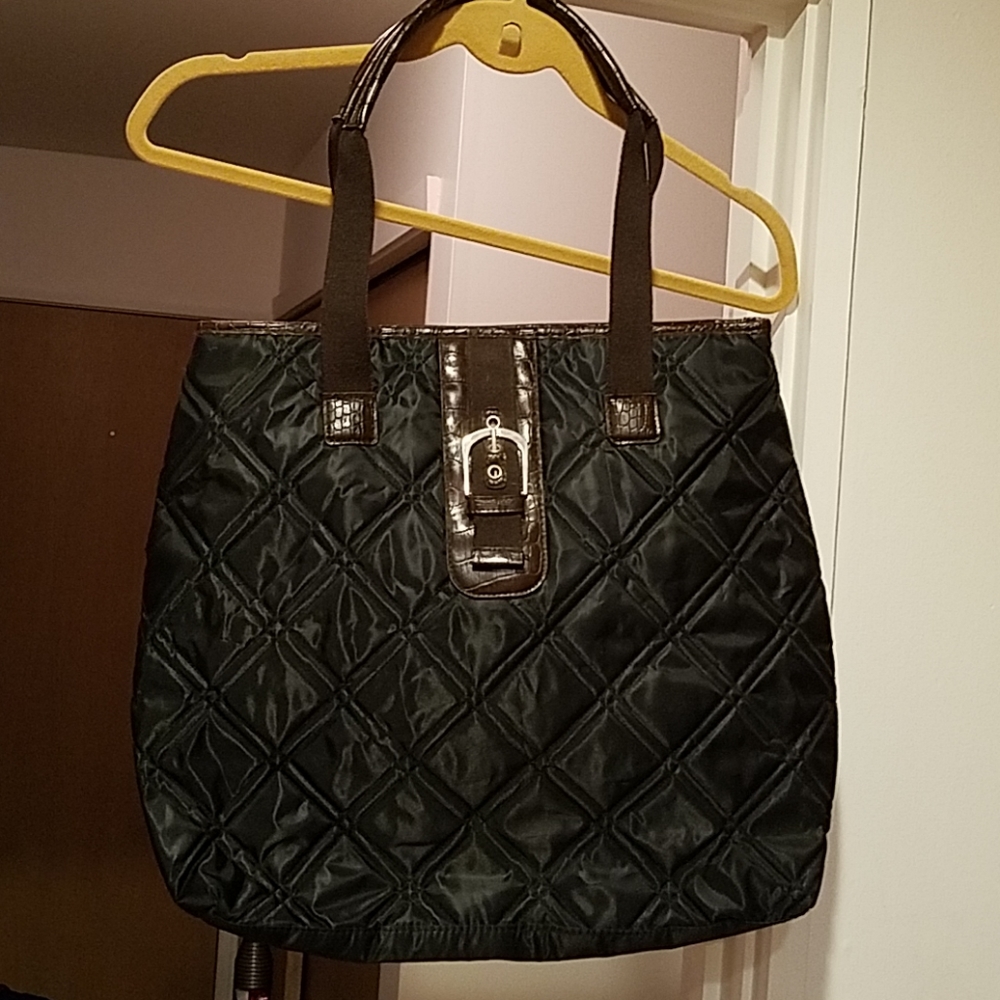 Black/Brown large pocketbook